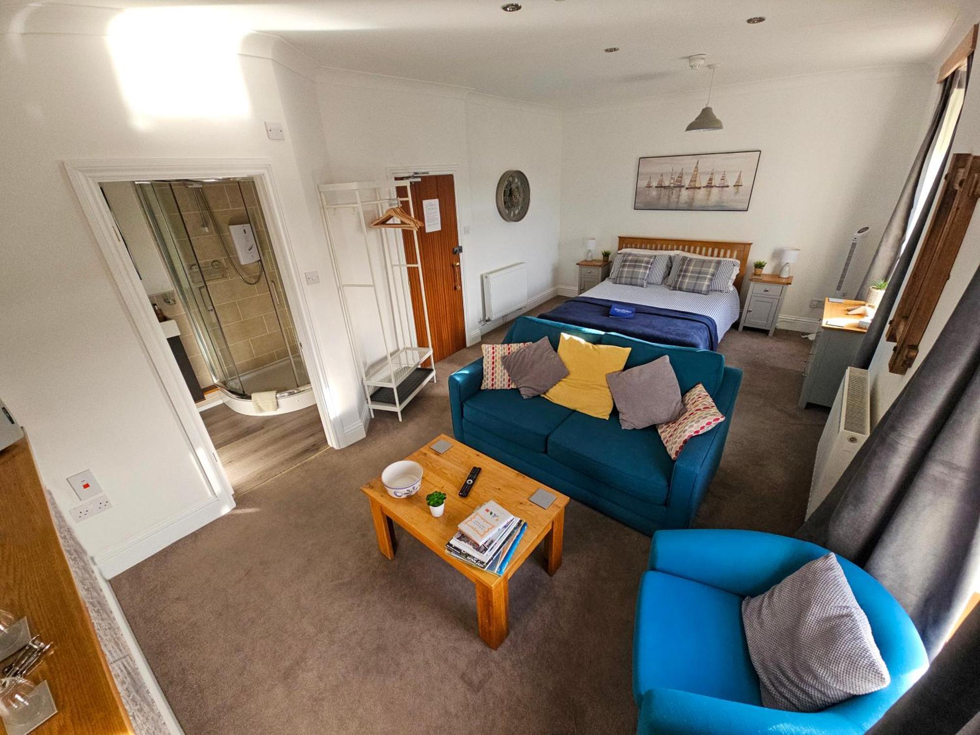 Beachcomber B&B Tenby Exterior photo